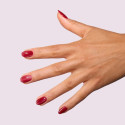 Manicura con el esmalte Semilac 736 Crimson Jelly Gloss