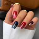 Manicura con el esmalte Semilac 737 Beet the Look