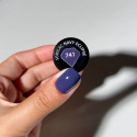 Muestra del esmalte Semilac 741 Navy Eclipse sobre la uña