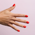 Manicura con el esmalte Semilac 793 Rebel Rose