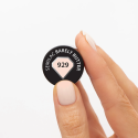 Muestra del esmalte Semilac 929 Barely Butter sobre la uña