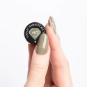 Muestra del esmalte Semilac 407 Namaste All Year sobre la uña
