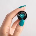 Muestra del esmalte Semilac 443 Spooky Blue sobre la uña