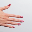 Manicura con el esmalte Semilac 662 Rosé Gloss