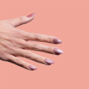 Manicura con el esmalte Semilac 663 Blush Gloss