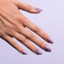 Manicura con el esmalte Semilac 664 Lilac Gloss