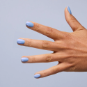 Manicura con el esmalte Semilac 952 Frosty Glaze