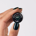 Muestra del esmalte Semilac 957 Jelly Green sobre la uña