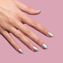 Manicura con el esmalte Semilac 485 The Nice One