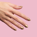 Manicura con el esmalte Semilac 487 The It Girl