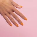 Manicura con el esmalte Semilac 686 Alegría
