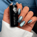 Esmalte Semilac 739 Teal Jelly Gloss, bote en la mano