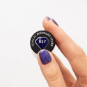 Muestra del esmalte Semilac 937 Midnight Fever sobre la uña