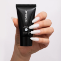 Semilac Acrylgel Elastic Coconut 30 g, en la mano
