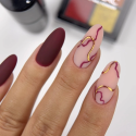 Manicura realizada con Semilac Chrome Palette 02: polvos cromados prensados